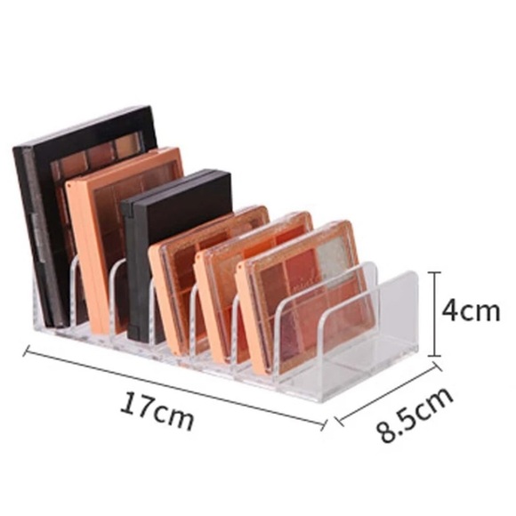 SHEIN Clear Plastic Makeup Holder - Picture 4 of 5